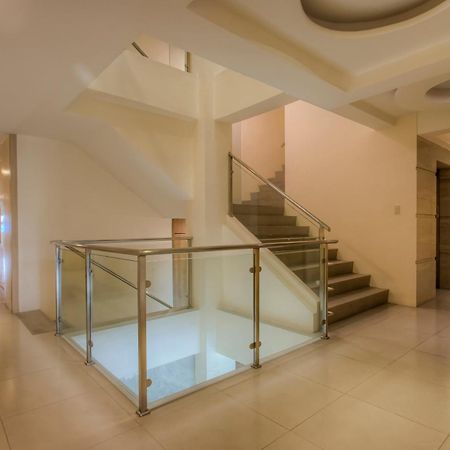 Capital O 827 Speciale Hotel Rosario  Eksteriør bilde
