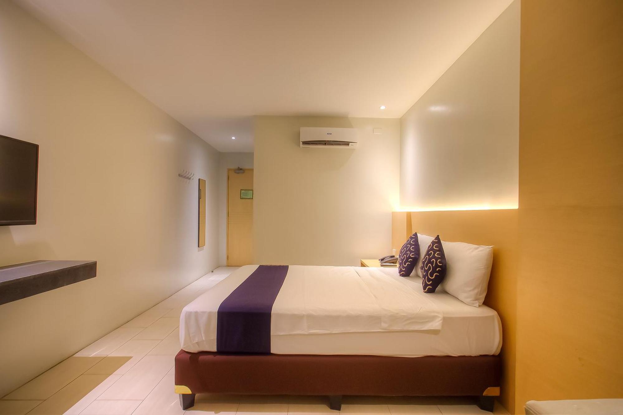Capital O 827 Speciale Hotel Rosario  Eksteriør bilde